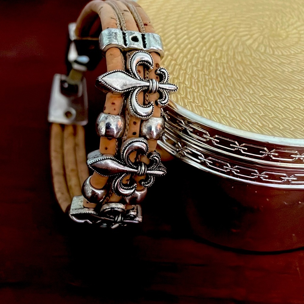 Simple beautiful Bracelet